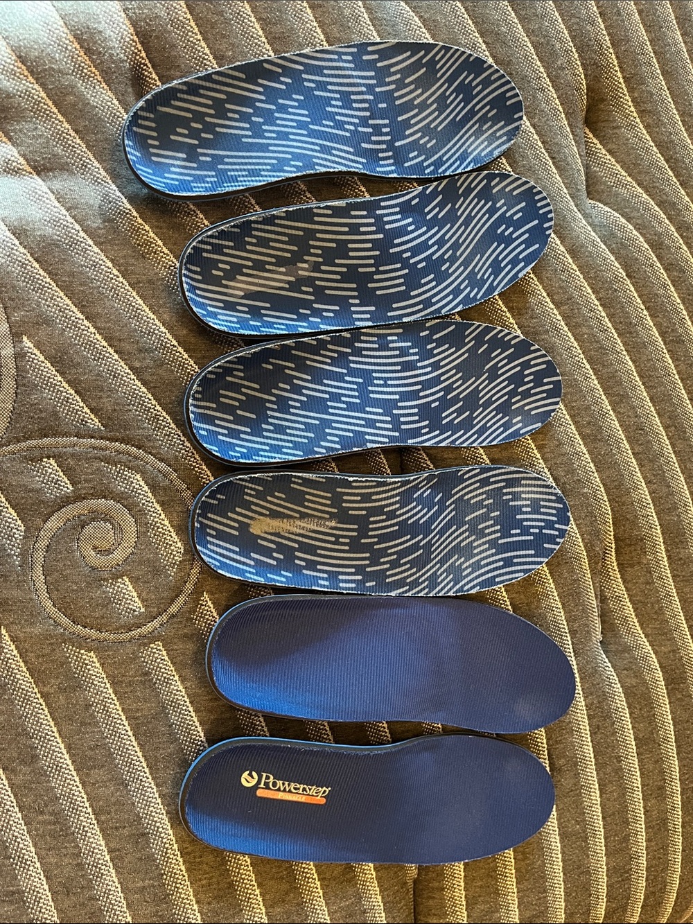 Powerstep Pinnacle Inserts 
3 sets 
men 7-7.5 / women 9-9.5